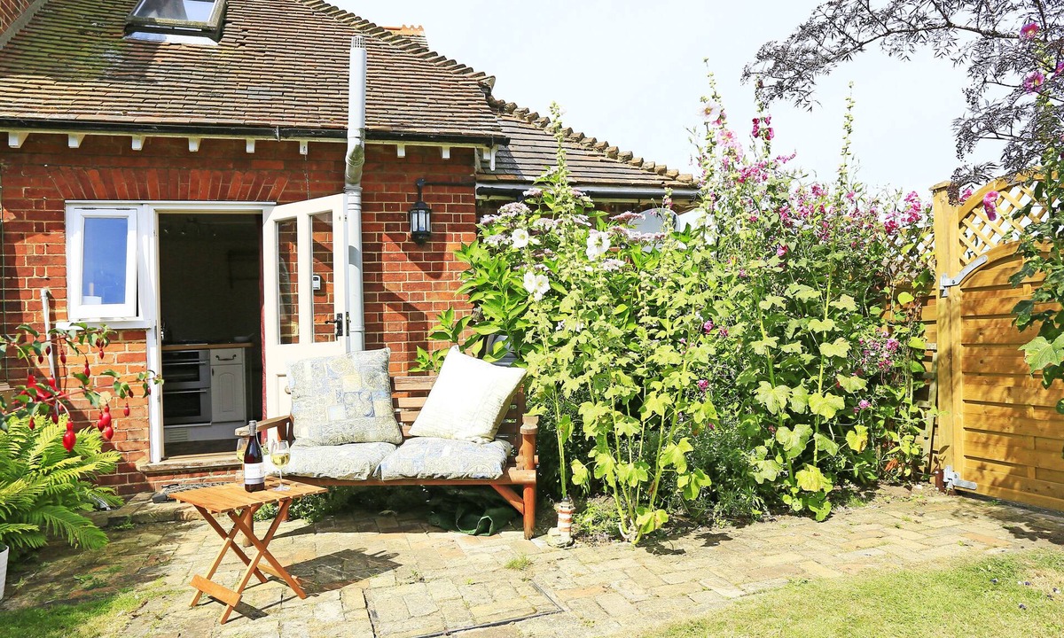 Bawdsey House | Hollyhocks - Woodbridge