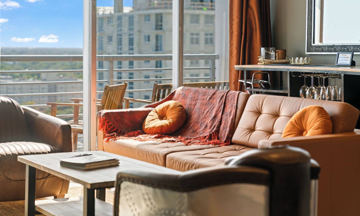 Downtown Hollywood Condo | Hollywood Beach Speakeasy Condo