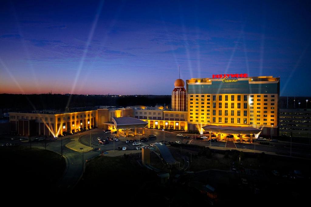 Maryland Heights Resort | Hollywood Casino St. Louis