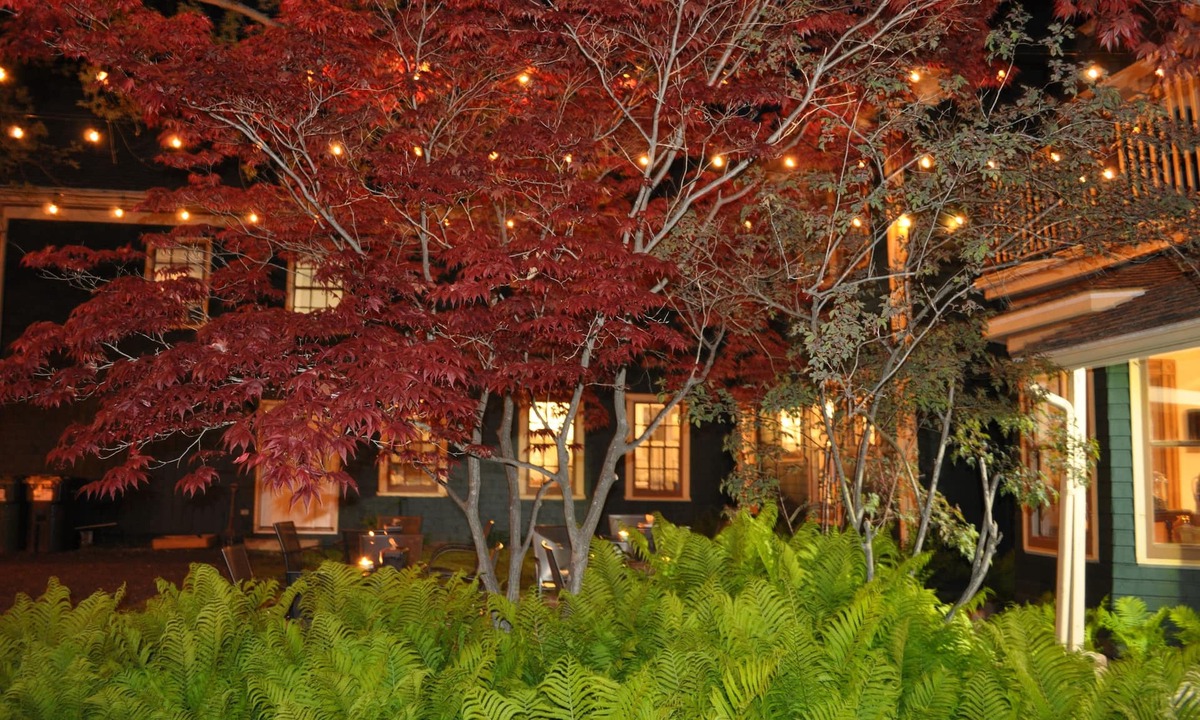 Summerside Hotel | Holman's Heritage Suites