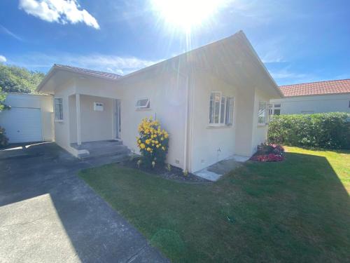Palmerston North House | Home Away From Home on Phoenix