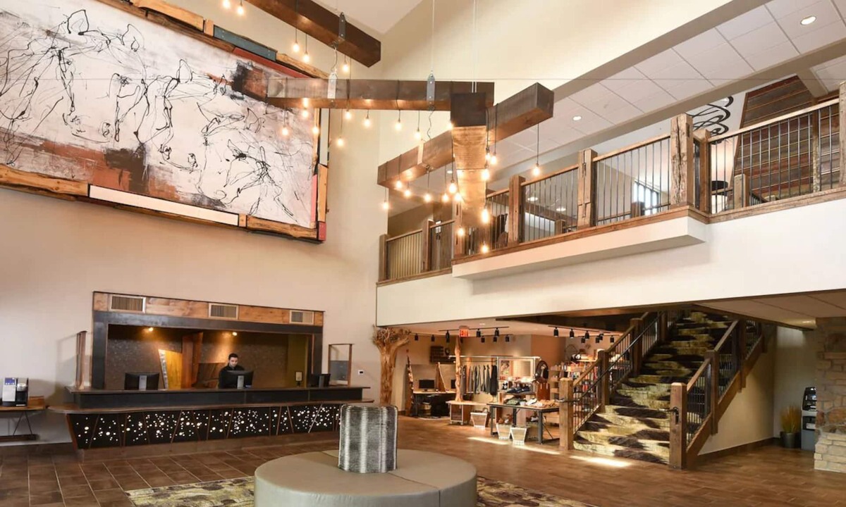 Broken Arrow Hotel | Home Away from Home: Enjoy Genuine Hospitality in Tulsa | 3 Units