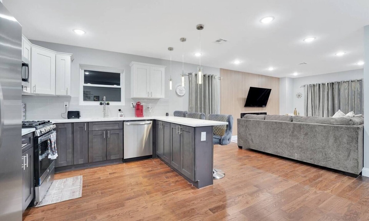 Ampere Apartment | Home away from home 2