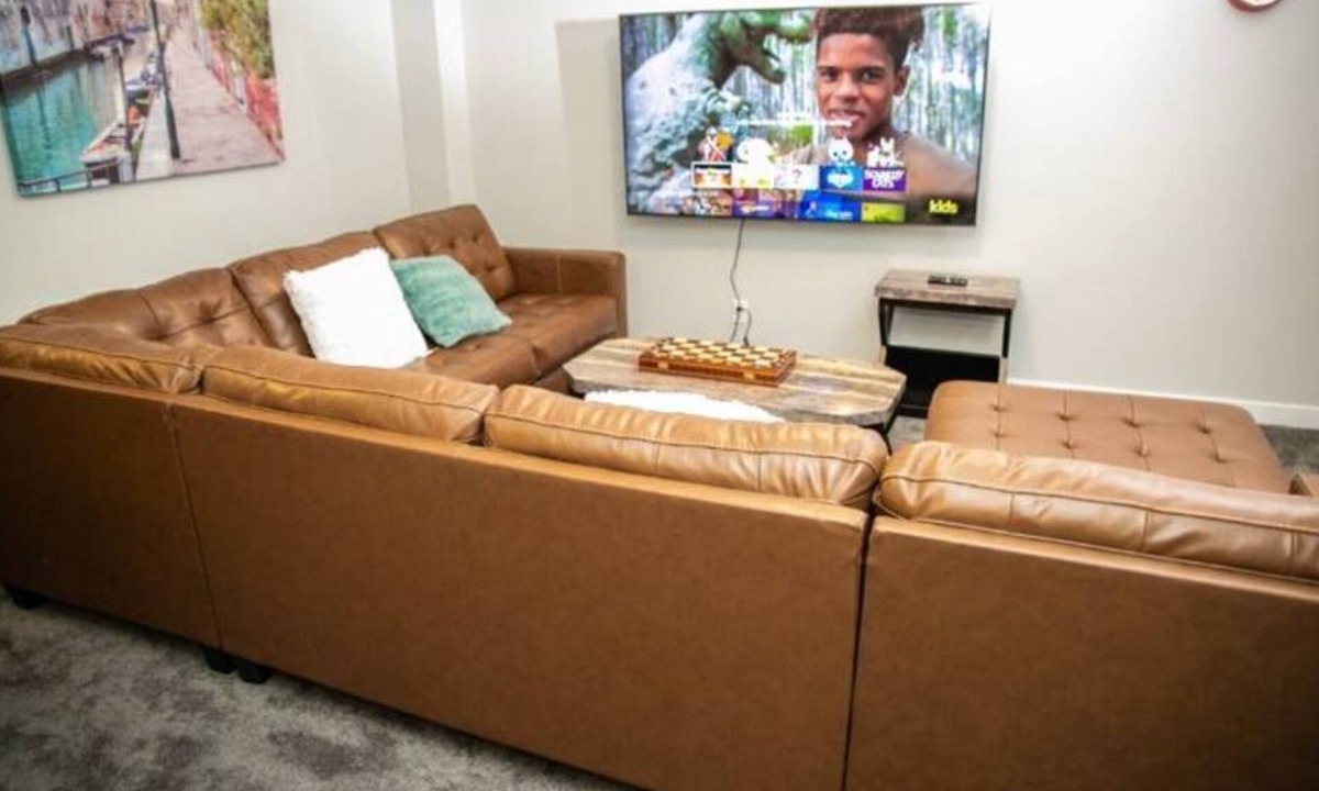 Evanston House | Home away from home.