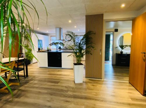 Løsning House | Home Away From Home