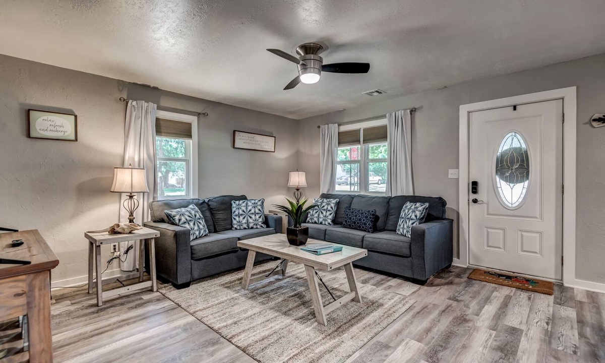 Stillwater House | Home away from Home with amenities & private fenced yard. Walking distant to OSU