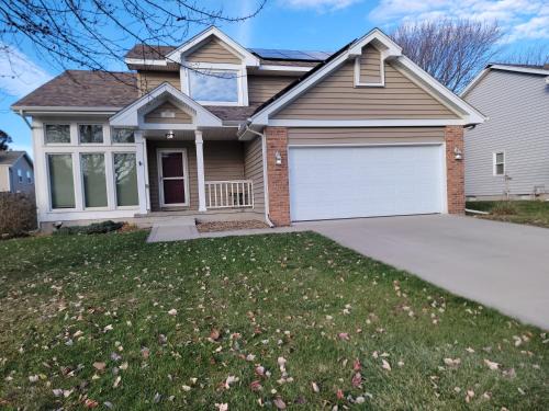 Urbandale House | Home away from home