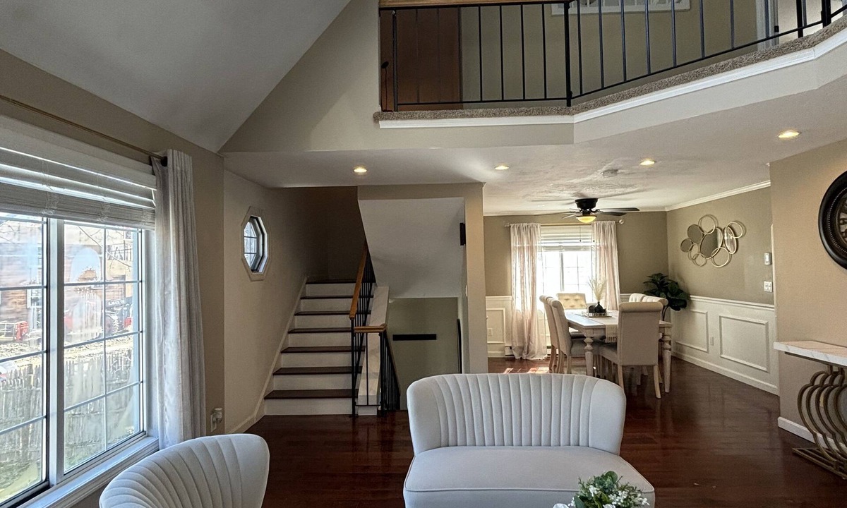 Worcester House | Home Away from Home!