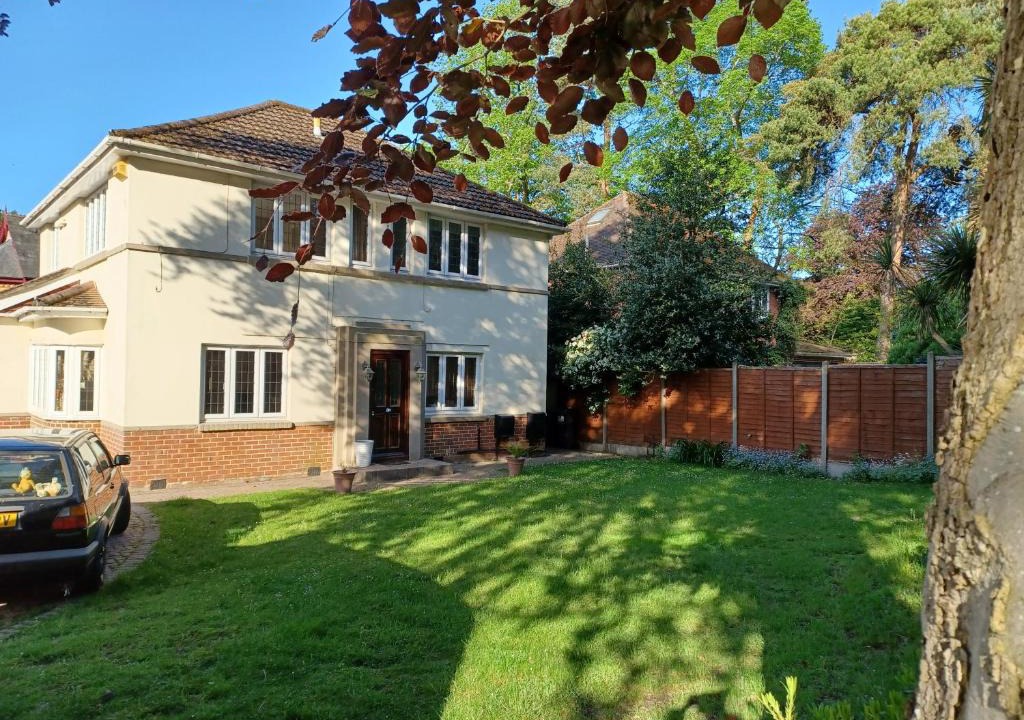 Bournemouth House | Home by the sea