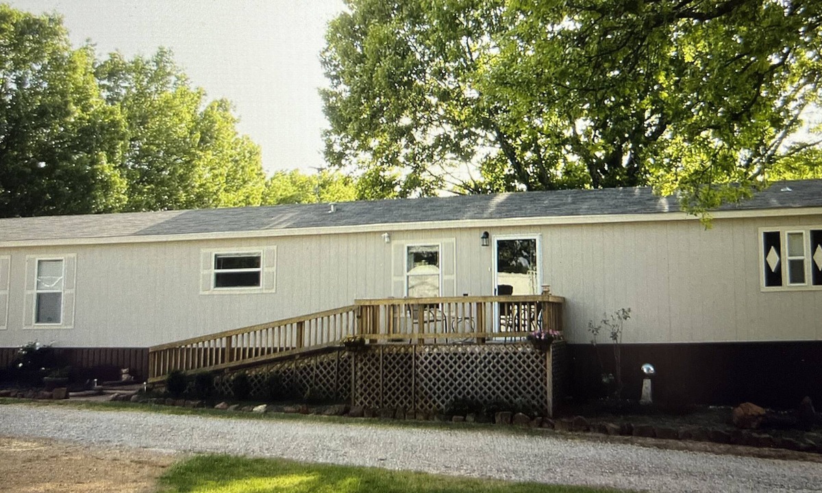 Mead House | Home close to Lake Texoma & Casino with covered boat parking