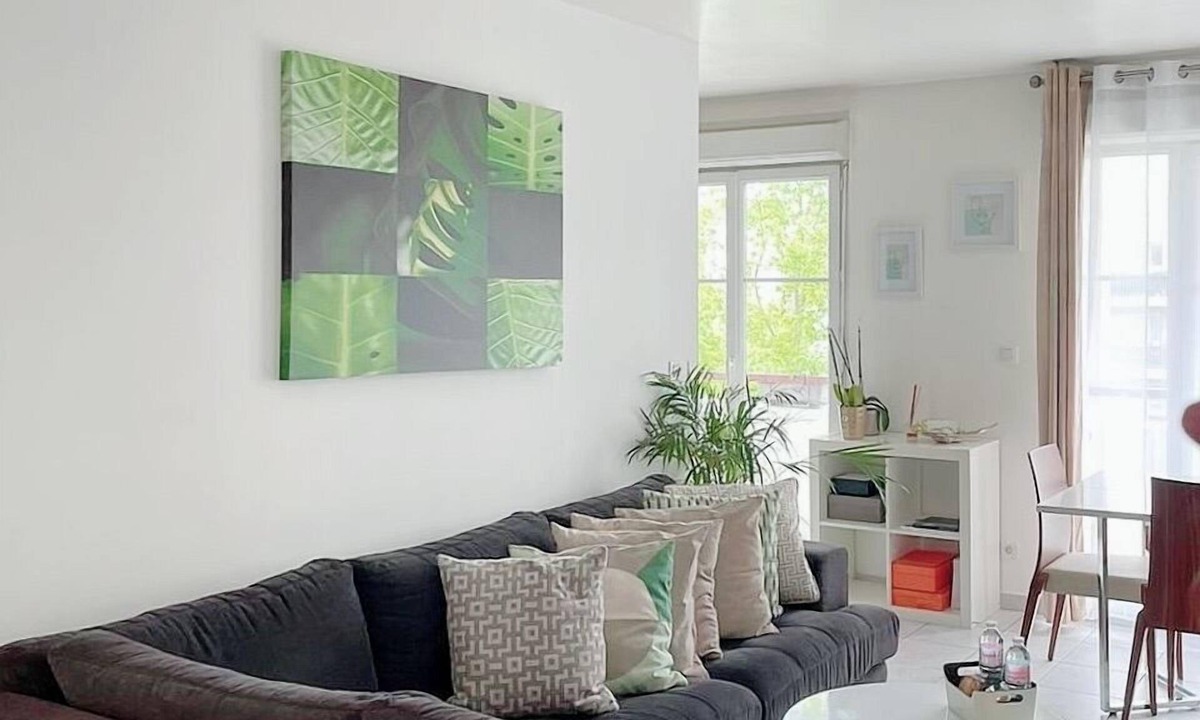 Montevrain Apartment | "home for 4" - Proche de Disneyland Paris