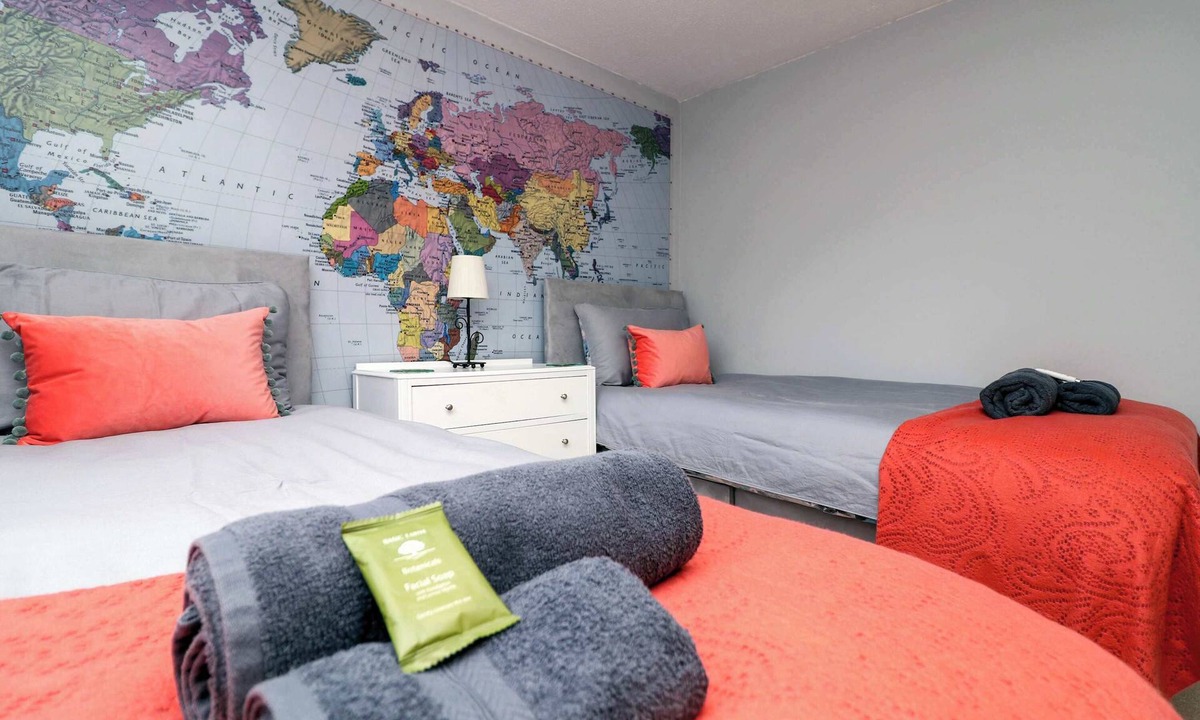 Quedgeley House | Home From Home: Gloucester by STAE-Homes