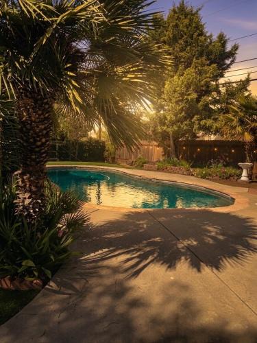 Carmichael House | Home in Carmichael near Cal Expo with Pool & Patio