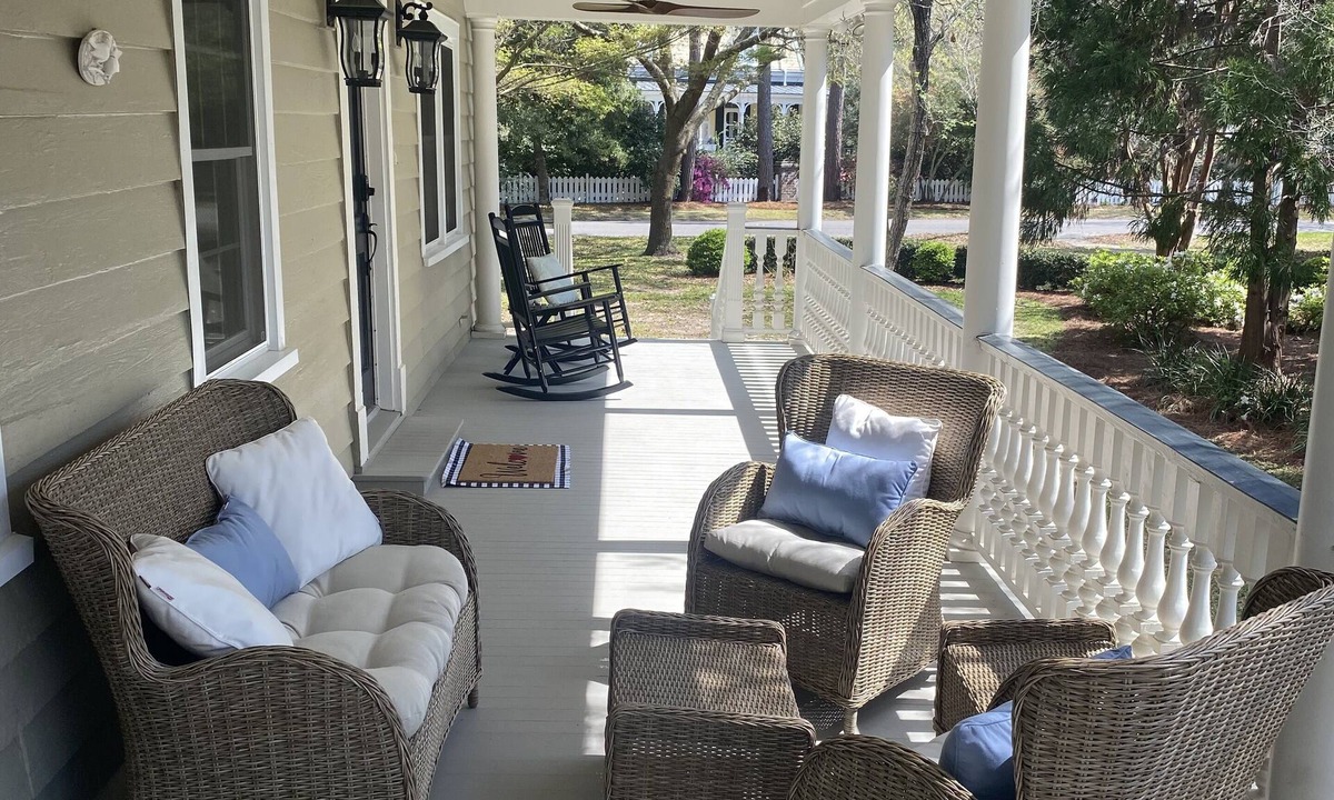 Summerville Historic District House | Home in Historic Downtown Summerville