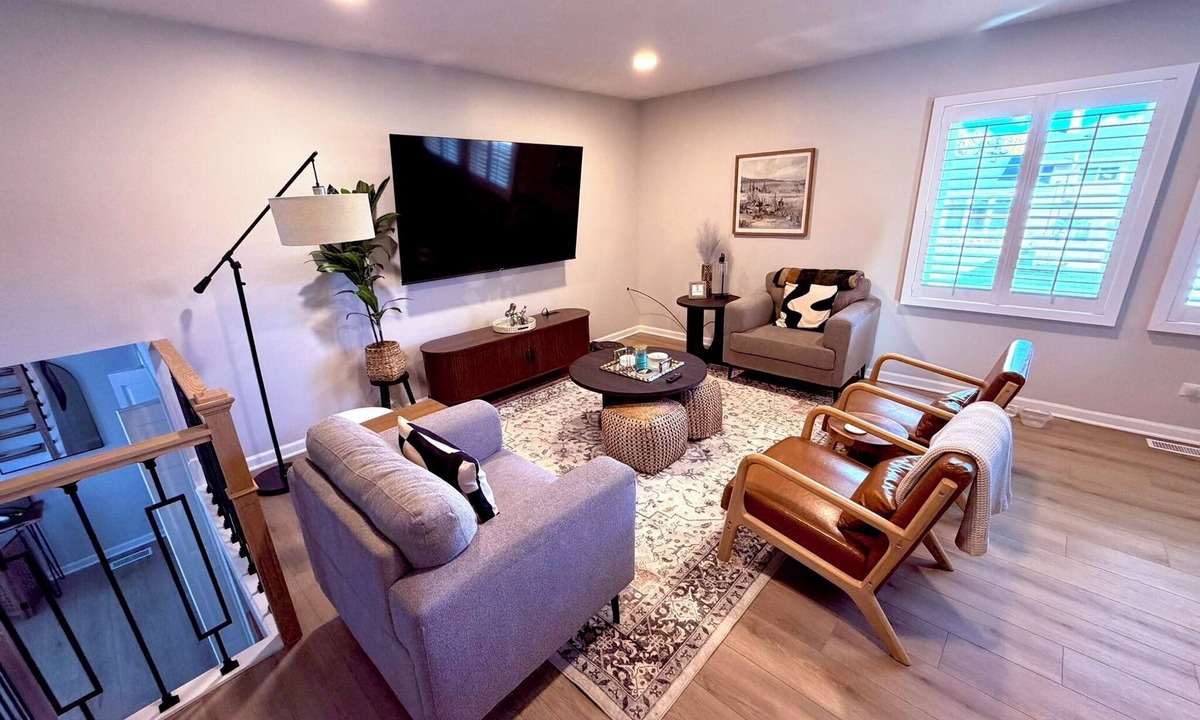 Glen Ellyn House | Home in Lombard