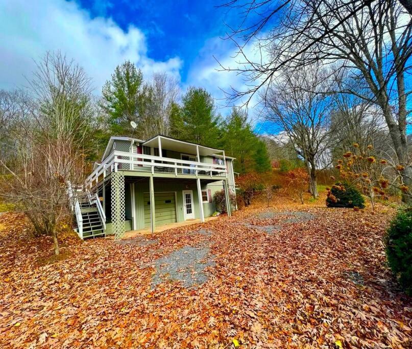 Newland Villa | Home in Newland