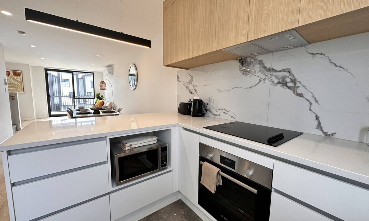 Massey House | Home in West Auckland