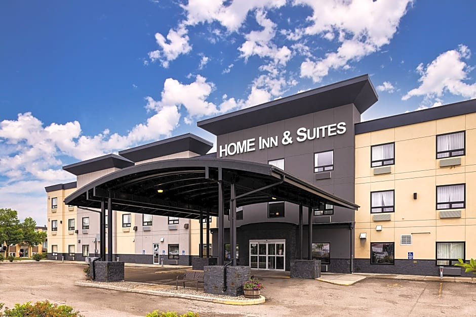 Yorkton Hotel | Home Inn & Suites Yorkton