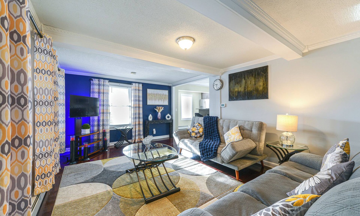 Worcester House | Home Near Skiing & Downtown Worcester