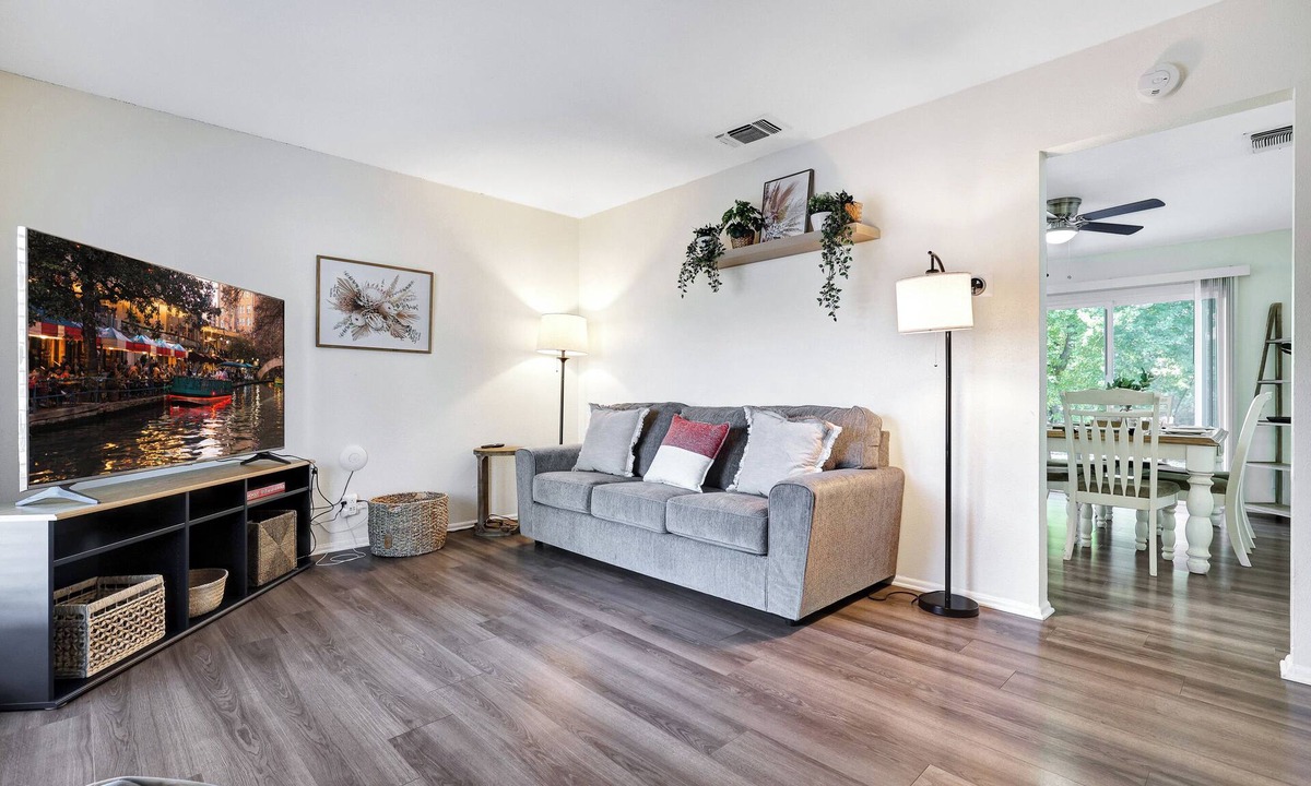 North San Antonio - SAT House | Home Nr River Walk DT + Airport | BBQ Games Pets