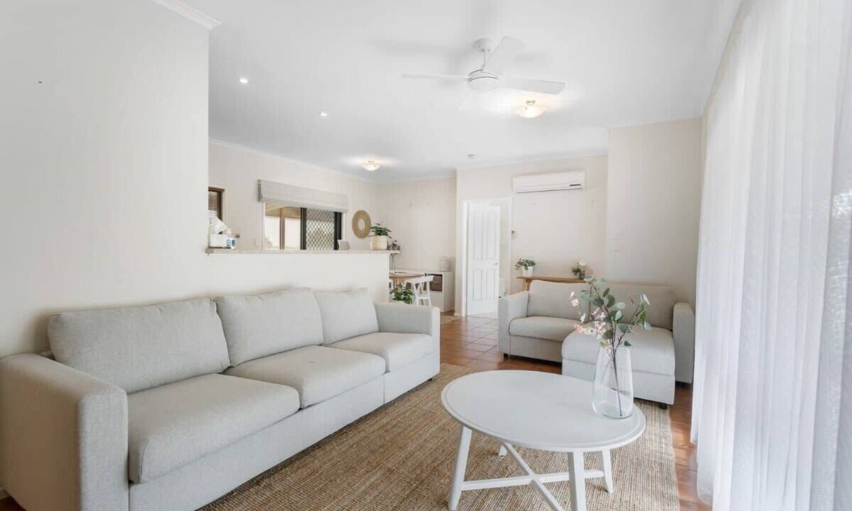 Goolwa Beach House | Home on Haynes