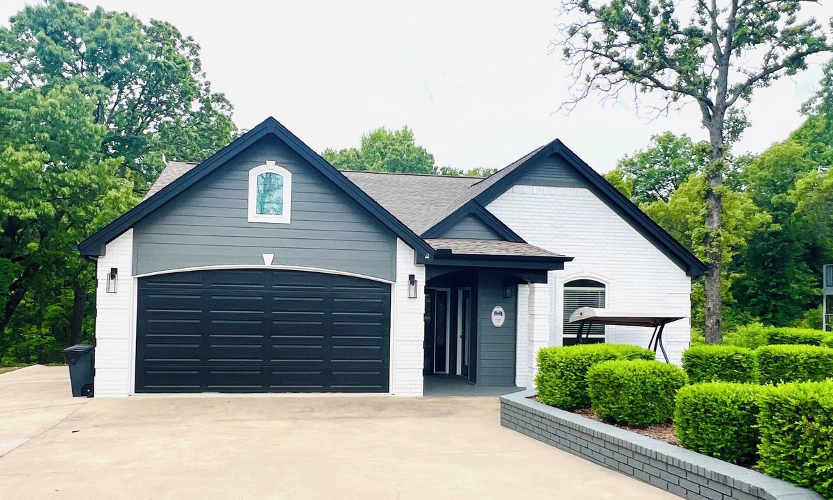Grove House | Home On Private Waterfront Resort with Pool Access and Dock Slip Access