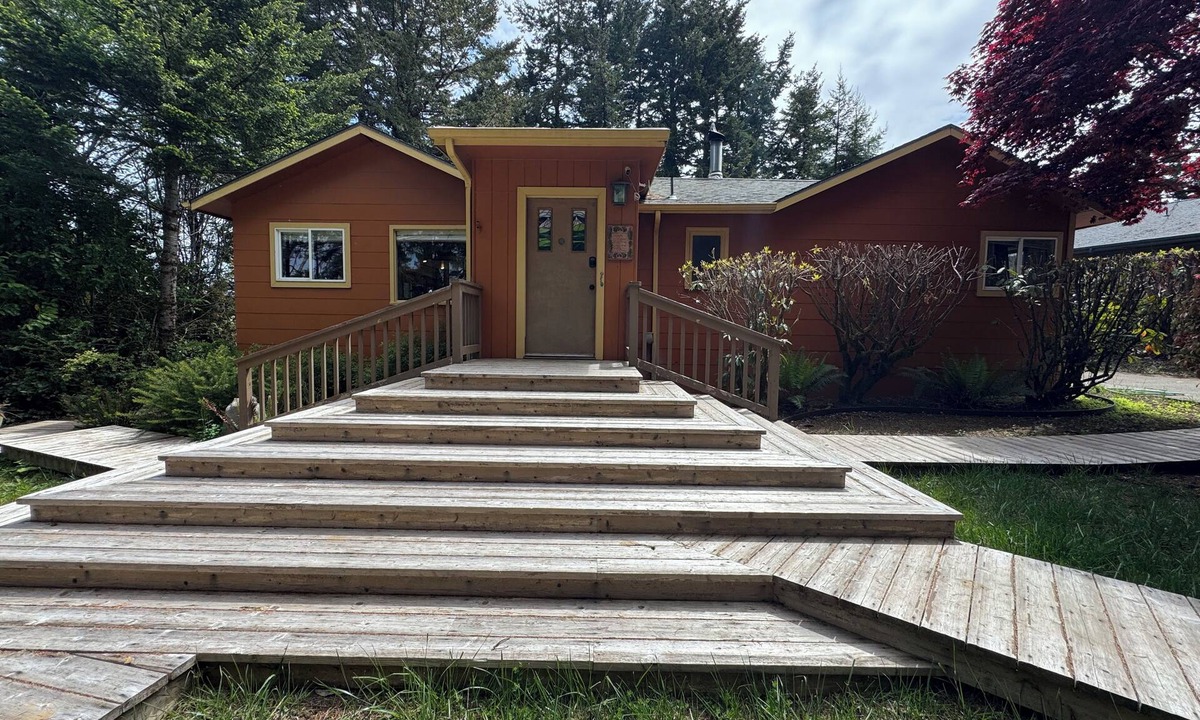 Barview House | Home on South Slough