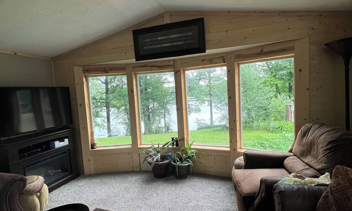 Amery House | Home on the Apple River