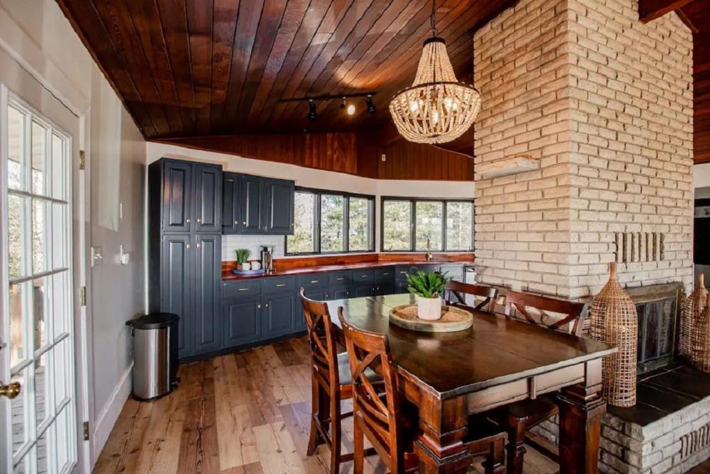 Ironton House | Home on the Mountain