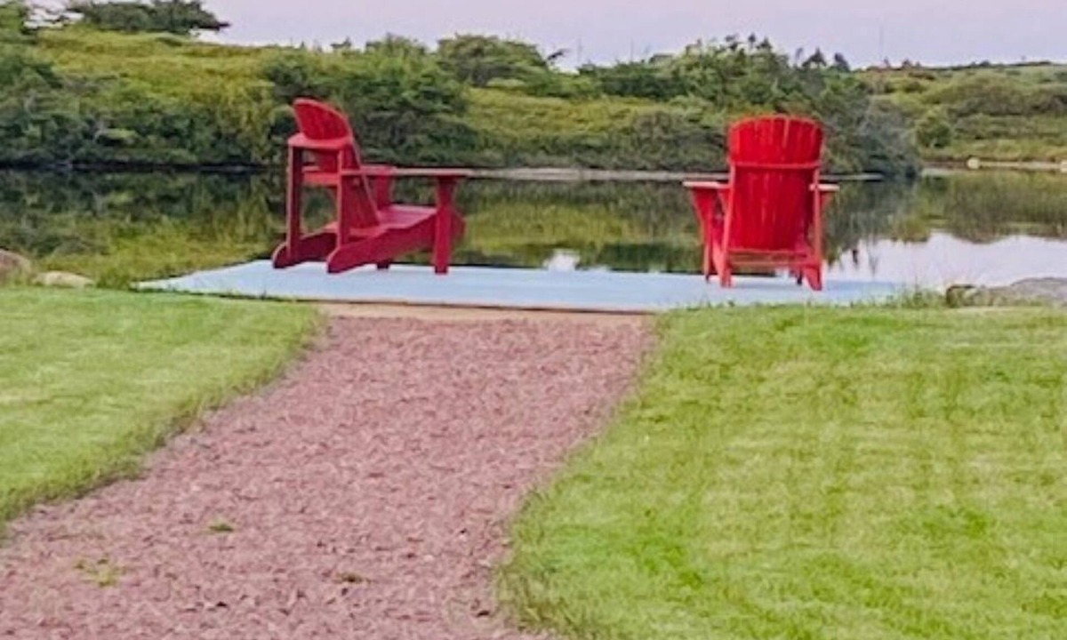 Grand Beach House | Home On The Pond