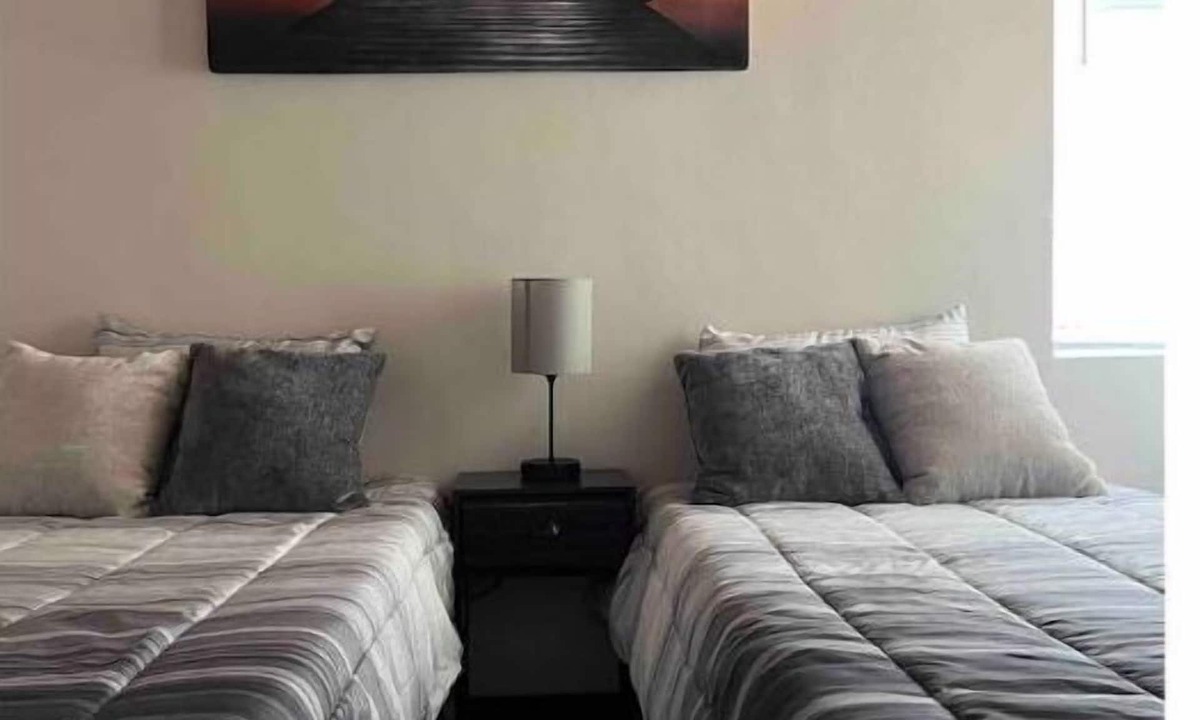 El Centro House | Home on Yucca