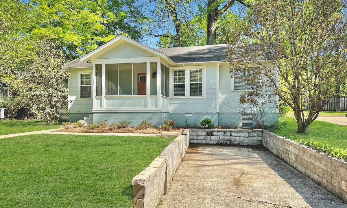 New Albany Cottage | Home/PrivateYard/Walk2TrailDowntown