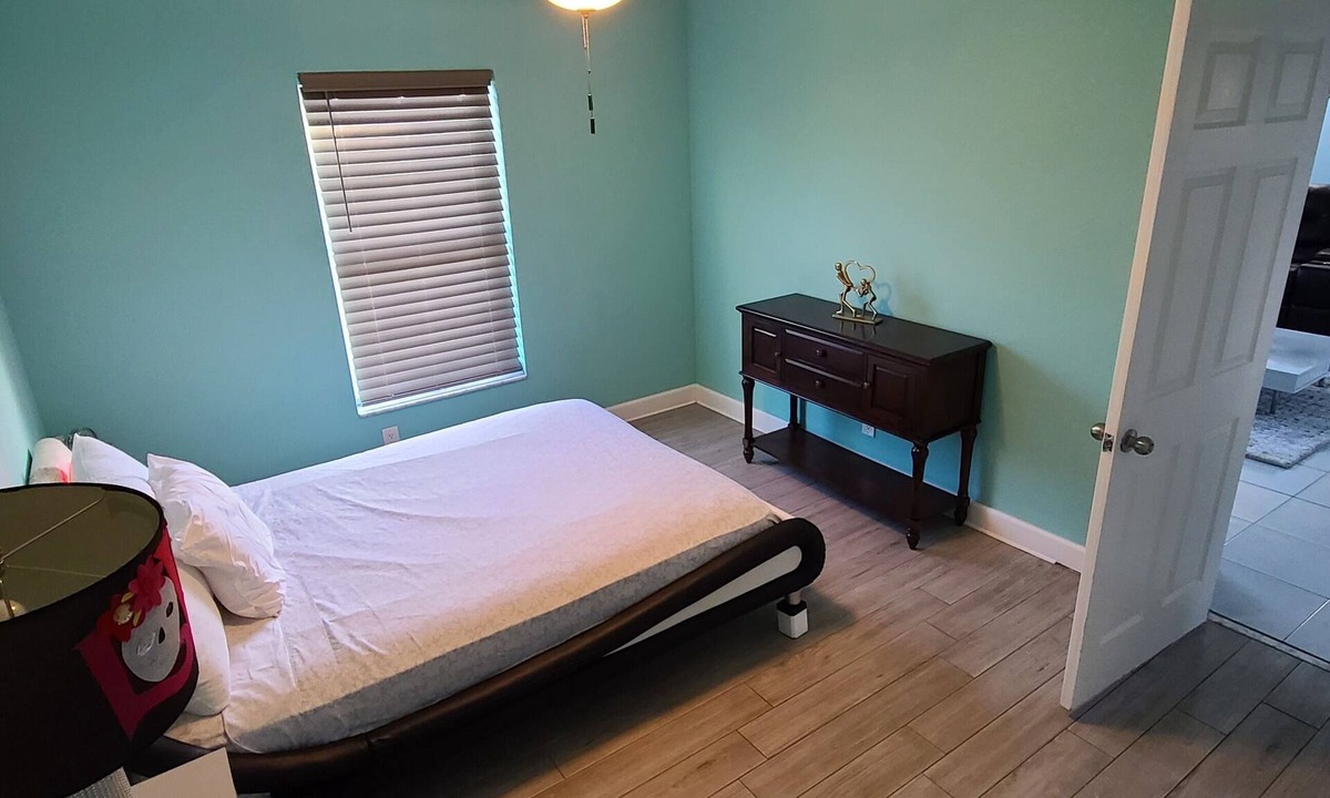 Coral Springs House | Home Resort