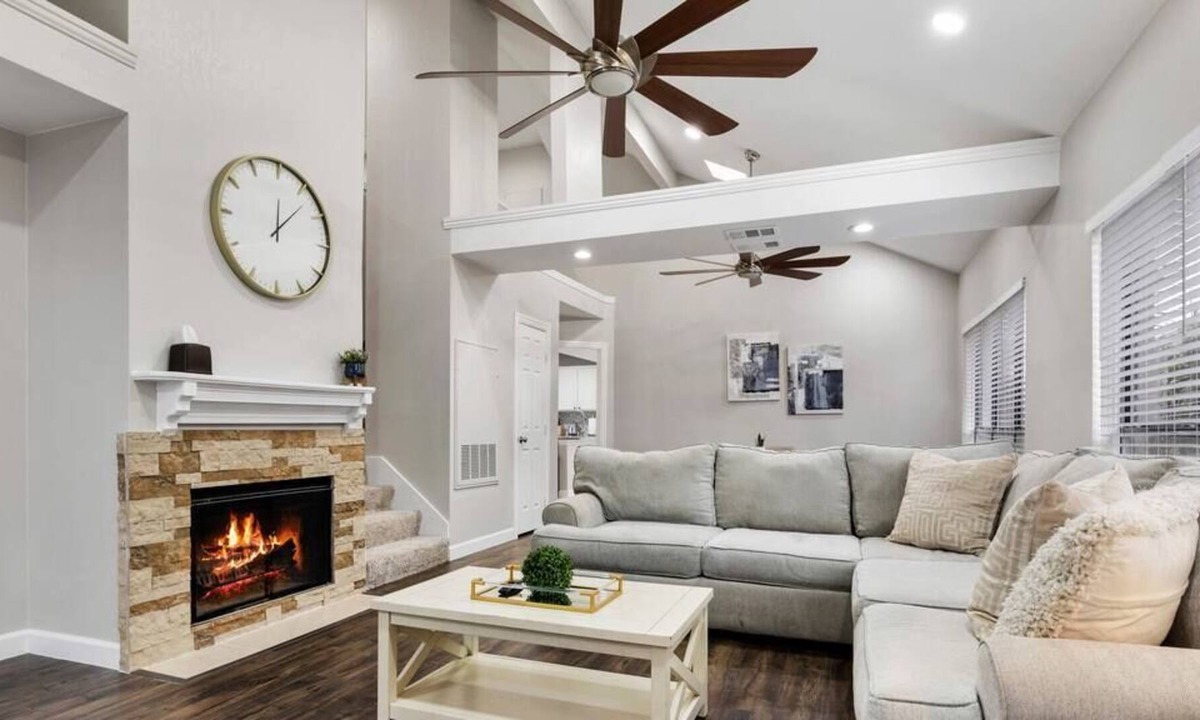 North Central Carrollton House | HOME SWEET HOME w/ Garage&Patio