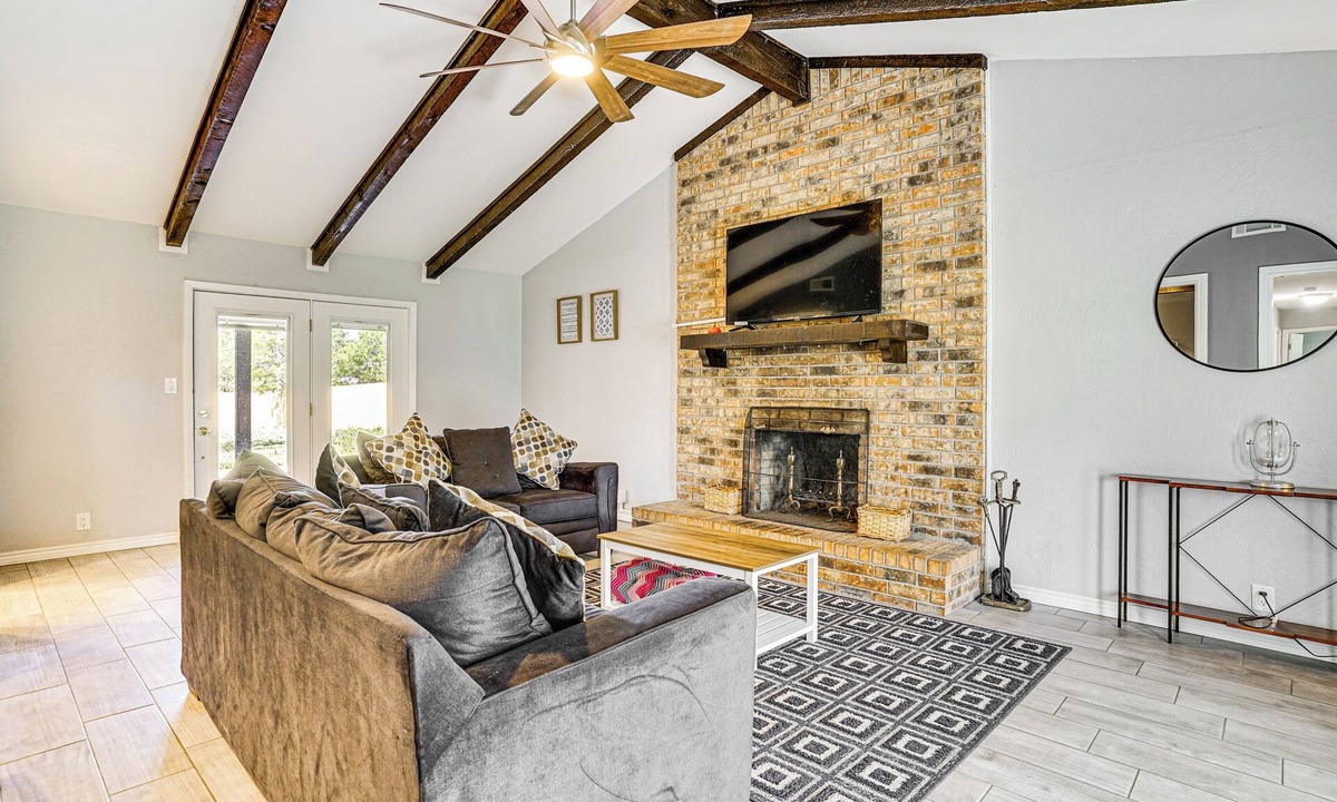 Wichita Falls House | Home w/Game Room & Pool: Wichita Falls Retreat