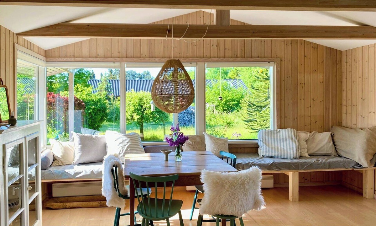 Hundested House | Home with wild garden near the sea