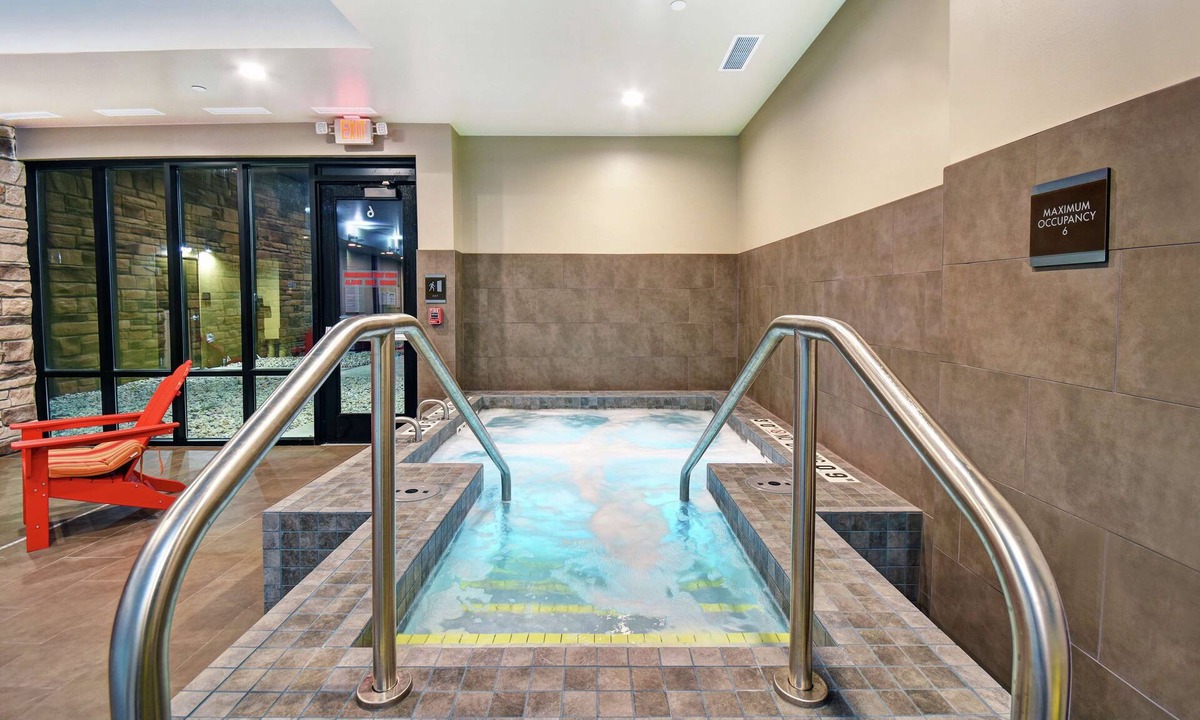 Beloit Hotel | Home2 Suites by Hilton Beloit