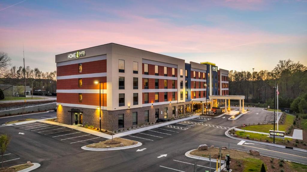 Southwest Raleigh Hotel | Home2 Suites by Hilton Raleigh West Lenovo Center