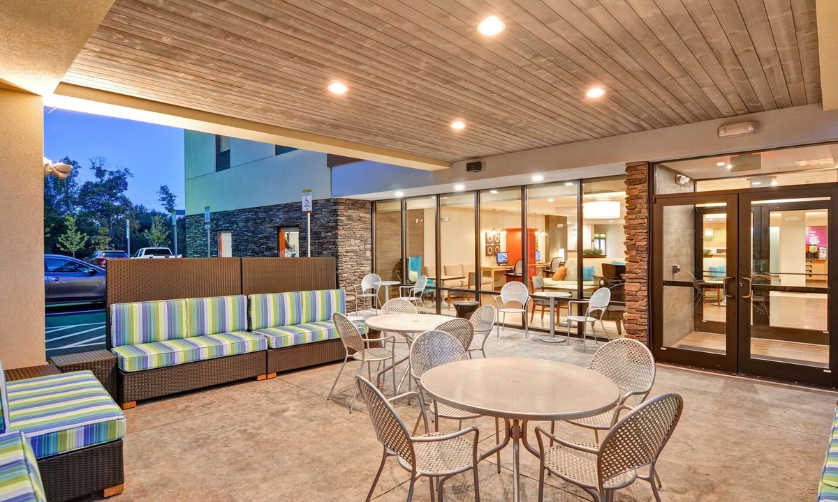 Stafford Hotel | Home2 Suites by Hilton Stafford Quantico