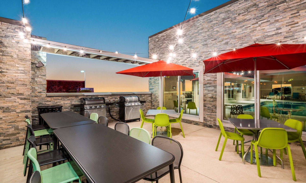 Brunswick Hotel | Home2 Suites by Hilton Brunswick