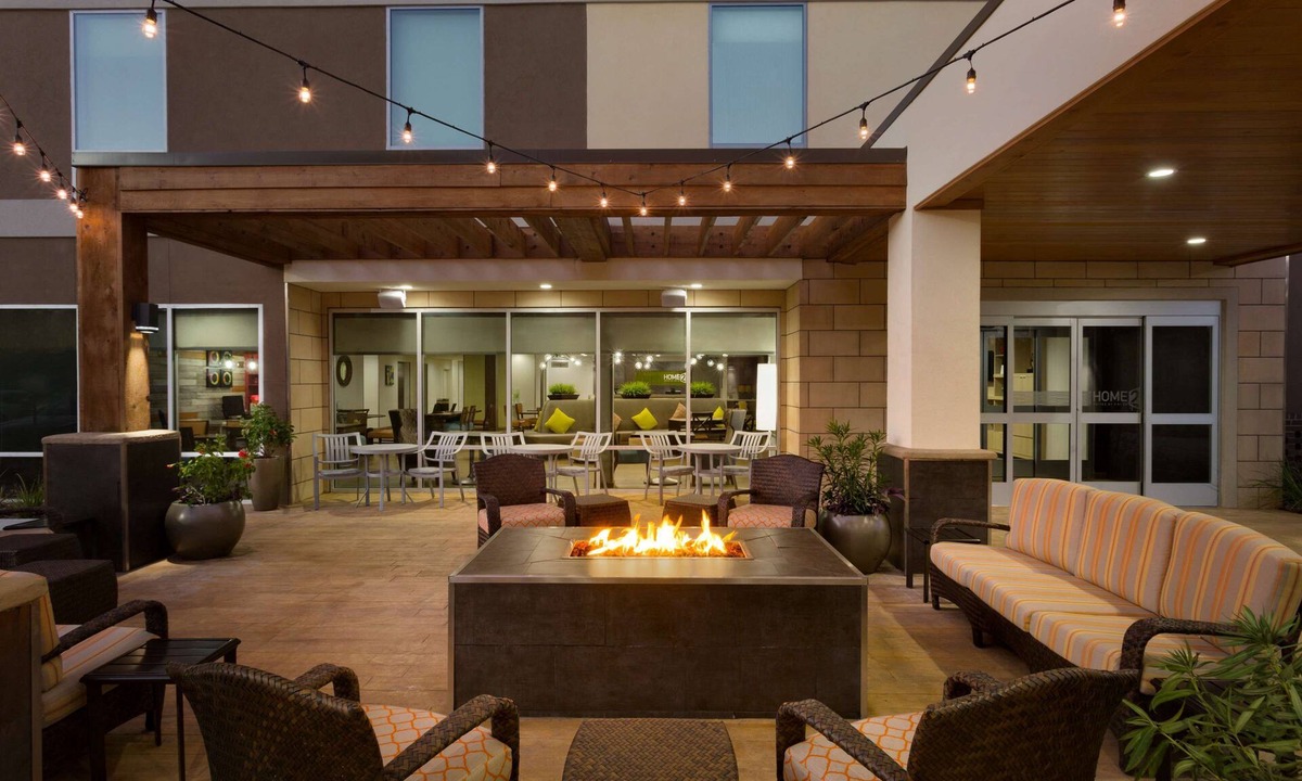 Shenandoah Hotel | Home2 Suites by Hilton Shenandoah The Woodlands