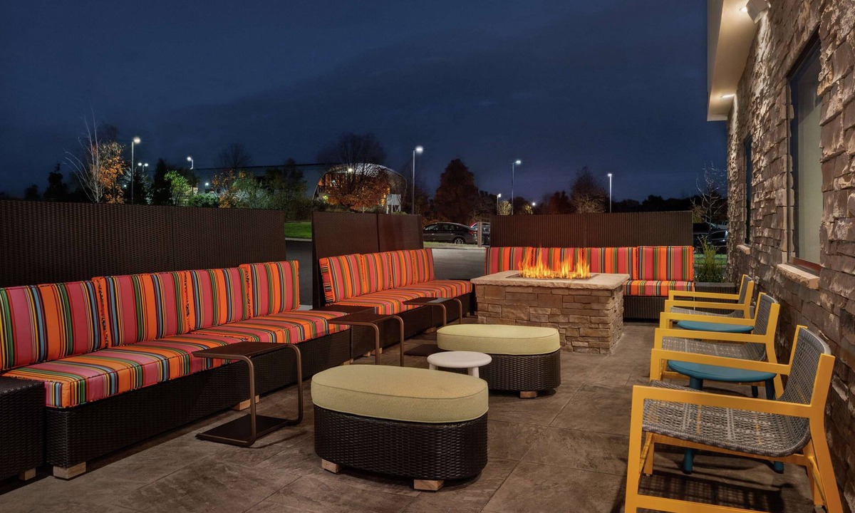 Warminster Hotel | Home2 Suites by Hilton Warminster Horsham