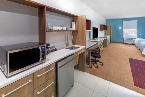 Weatherford Hotel | Home2 Suites By Hilton Weatherford