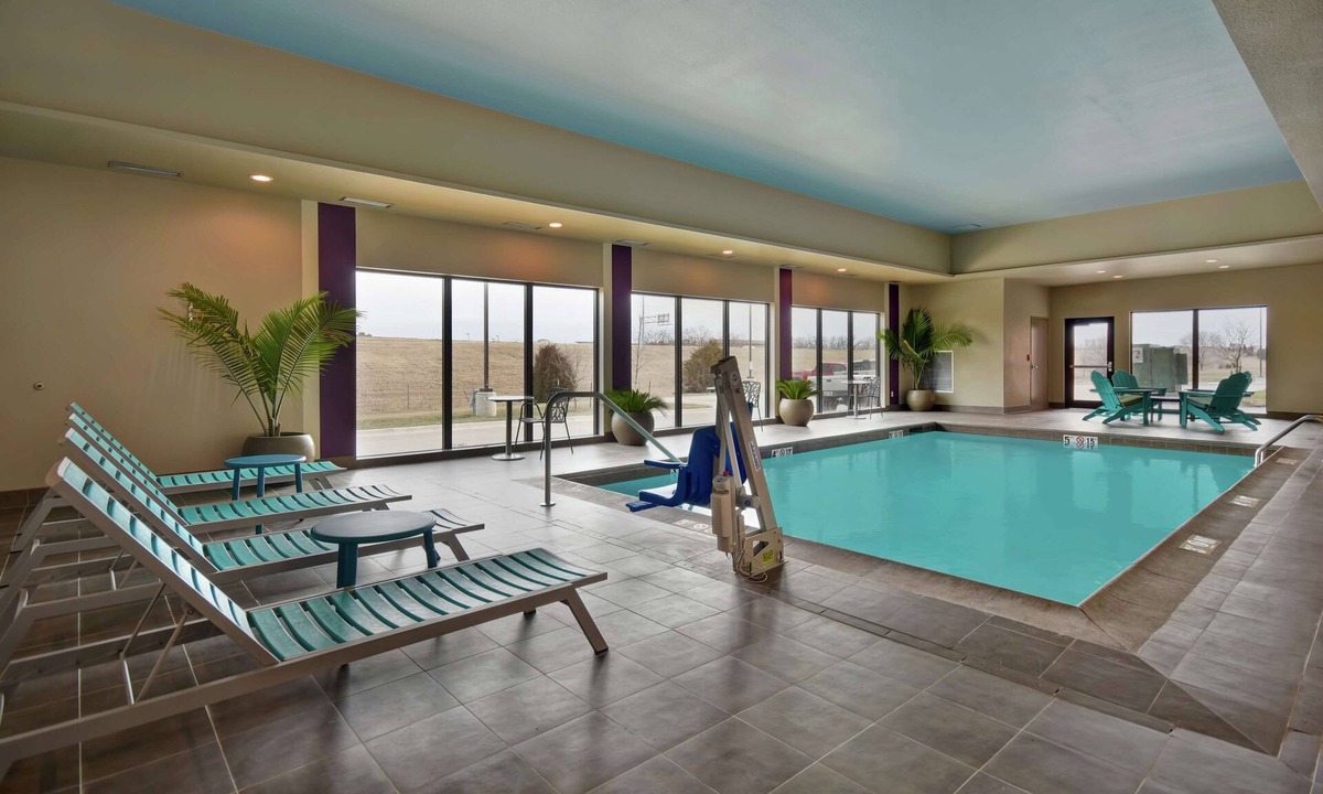 Greenwich Hotel | Home2 Suites by Hilton Wichita Northeast