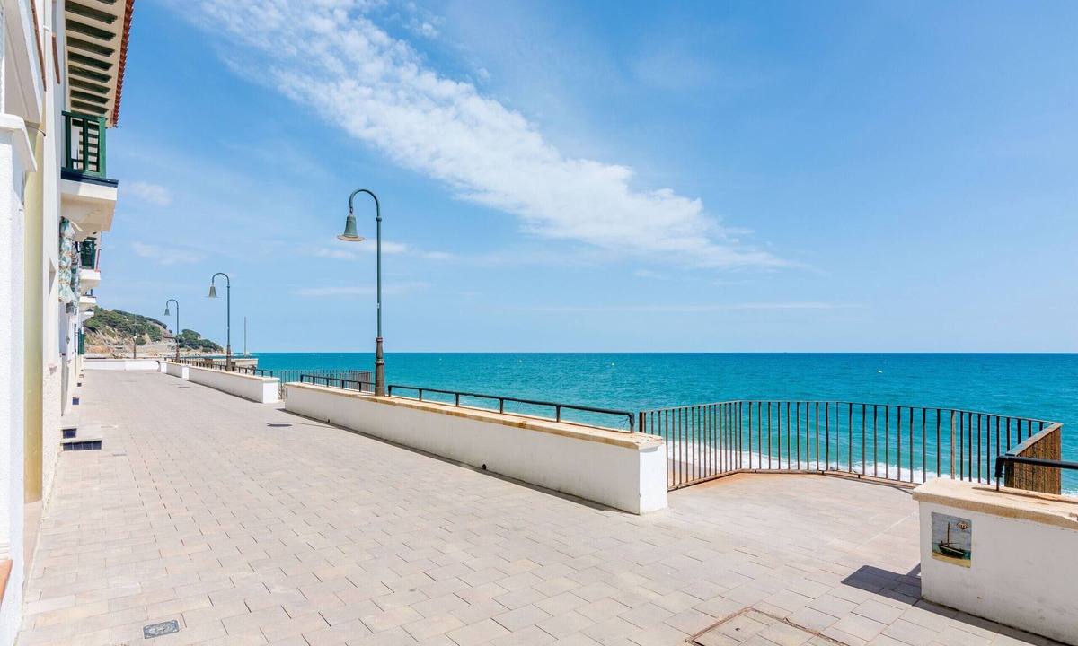 Sant Pol De Mar Villa | HomeHolidaysRentals Buda - Costa Barcelona