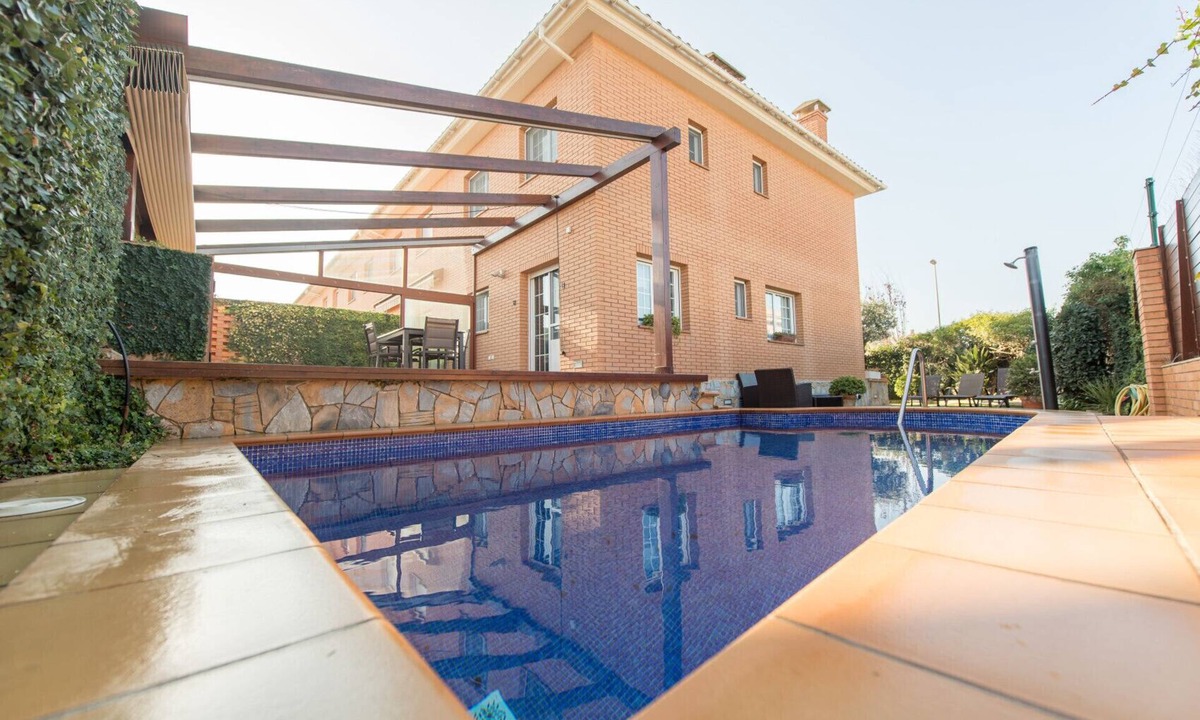Pineda de Mar Ski Chalet | HomeHolidaysRentals Royal - Costa Barcelona