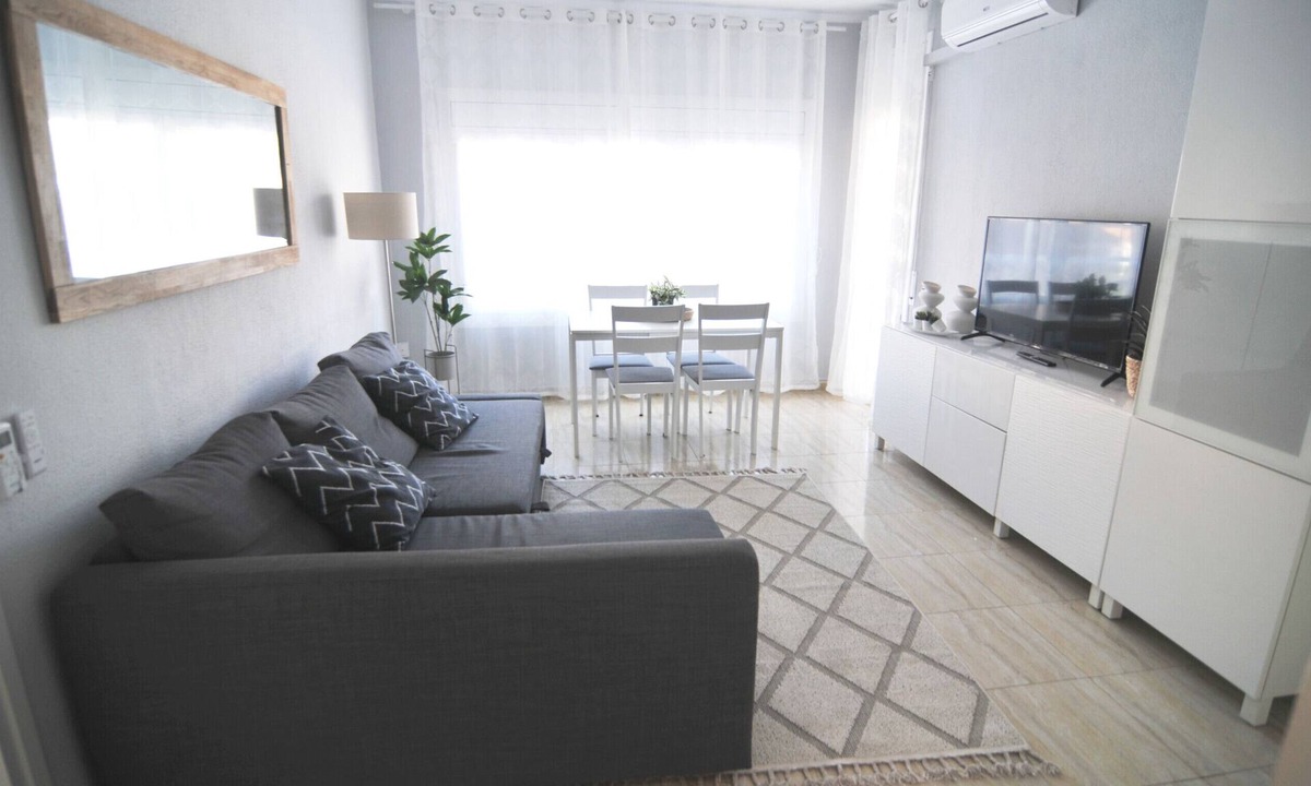 Pineda de Mar Apartment | HomeHolidaysRentals Blue - Costa Barcelona