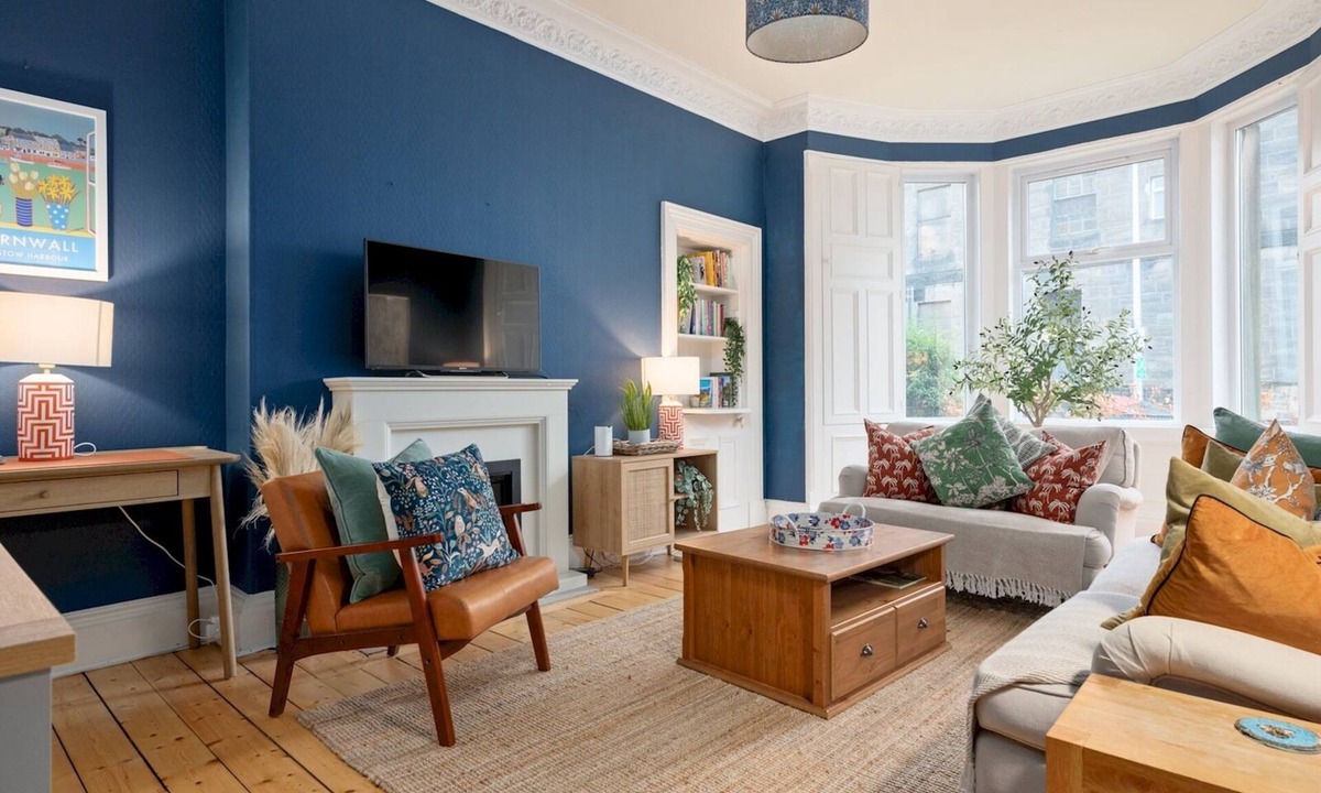 Bonnington Apartment | Homely Central 2 bedroom - Pass the Keys