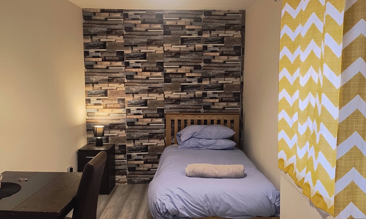 Nuneaton Apartment | Homely Lodt