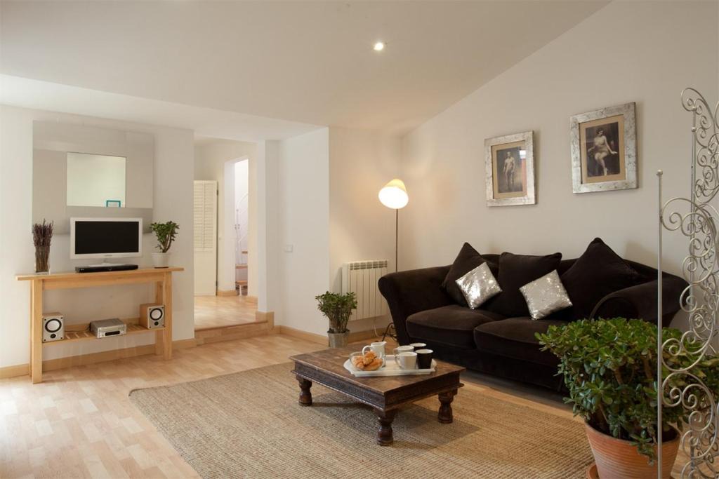 La Font de la Guatlla Apartment | Homenfun Barcelona Montjuic